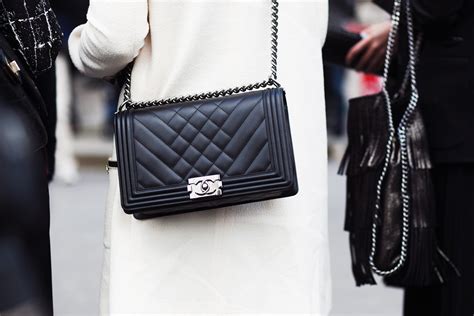 chanel boy bag 437400 jpy tax|international Chanel bag.